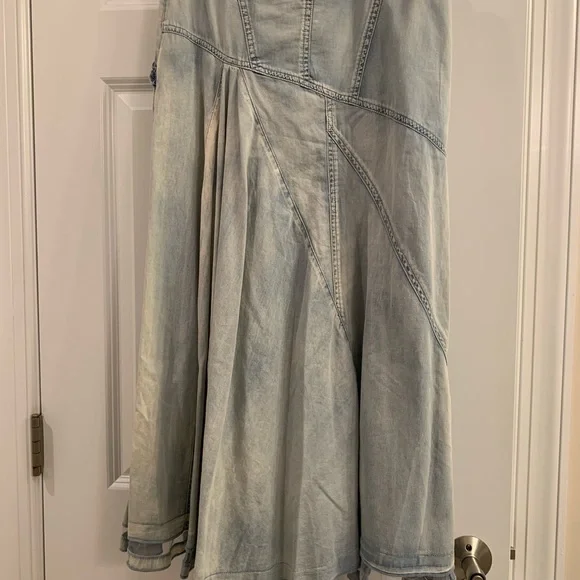 Juliette Light Blue Denim Skirt with Ruffle Hem - Picture 7 of 12